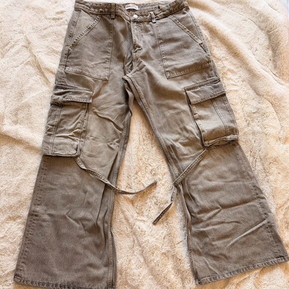 Zara Denim - The Zara Women's Grey Straight Wide Leg Mid Rise Baggy Cargo Denim Jeans Pants